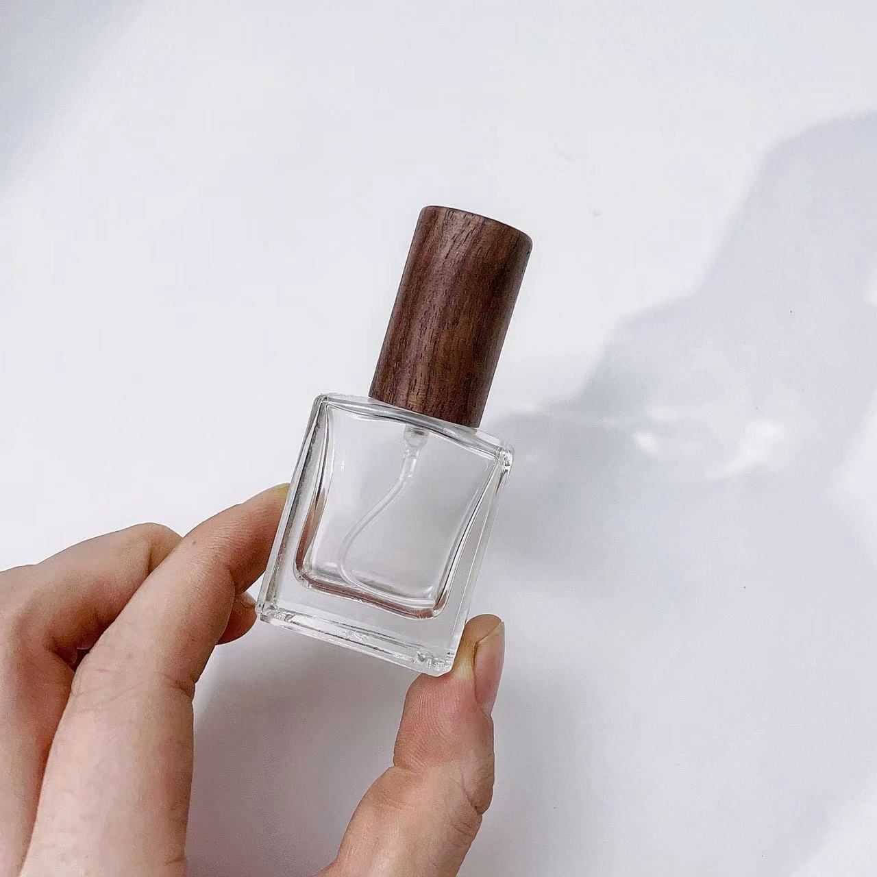 10ml Transparent Thick Glass P - Perfume Fragrance Vending Machine review and price